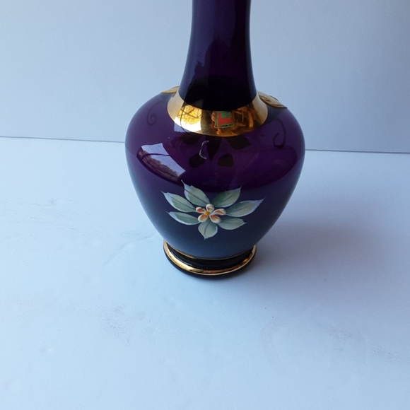 Vtg Ucagco Purple Amethyst Raised Enamel Gold Gilt Floral Single Bud Flute Vase - Picture 4 of 11